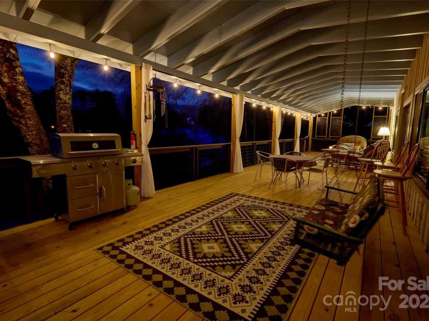 440 Smokey Vista Drive, Bryson City, NC 28713.  MLS# CAR4206020, YatesRealty ID 317. 