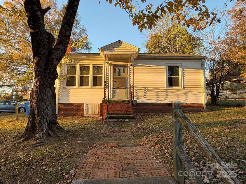 928 Bost Street, Albemarle, NC 28001.  MLS# CAR4319015, YatesRealty ID 317. 