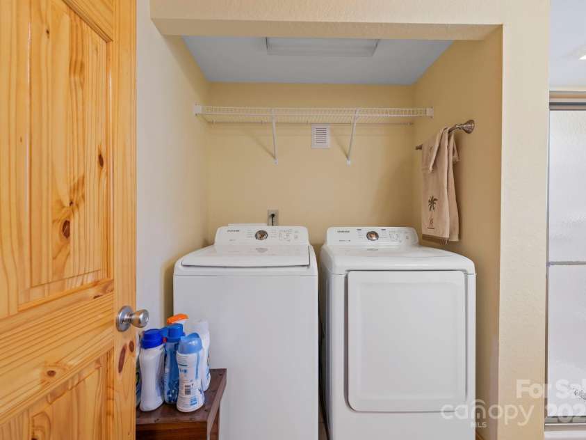 176 Mystic Ridge, Union Mills, NC 28167.  MLS# CAR4233605, YatesRealty ID 3170. 