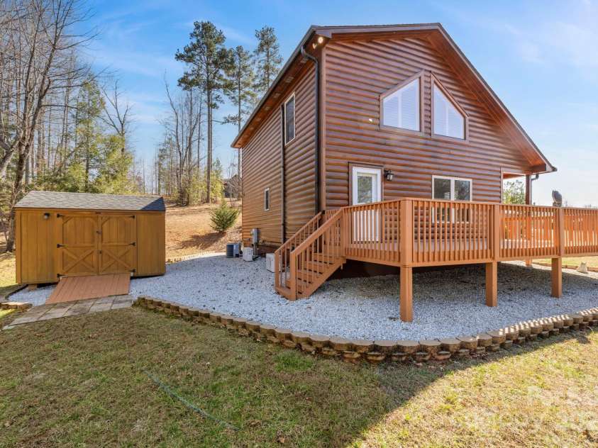 176 Mystic Ridge, Union Mills, NC 28167.  MLS# CAR4233605, YatesRealty ID 3170. 