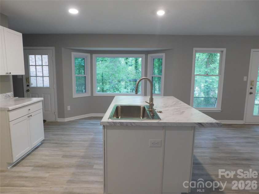 5509 Morgan Mill Road, Monroe, NC 28110.  MLS# CAR4343983, YatesRealty ID 3170. Kitchen