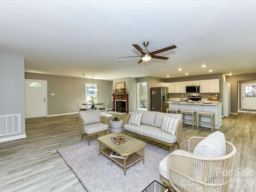 5509 Morgan Mill Road, Monroe, NC 28110.  MLS# CAR4436201, YatesRealty ID 3170. 