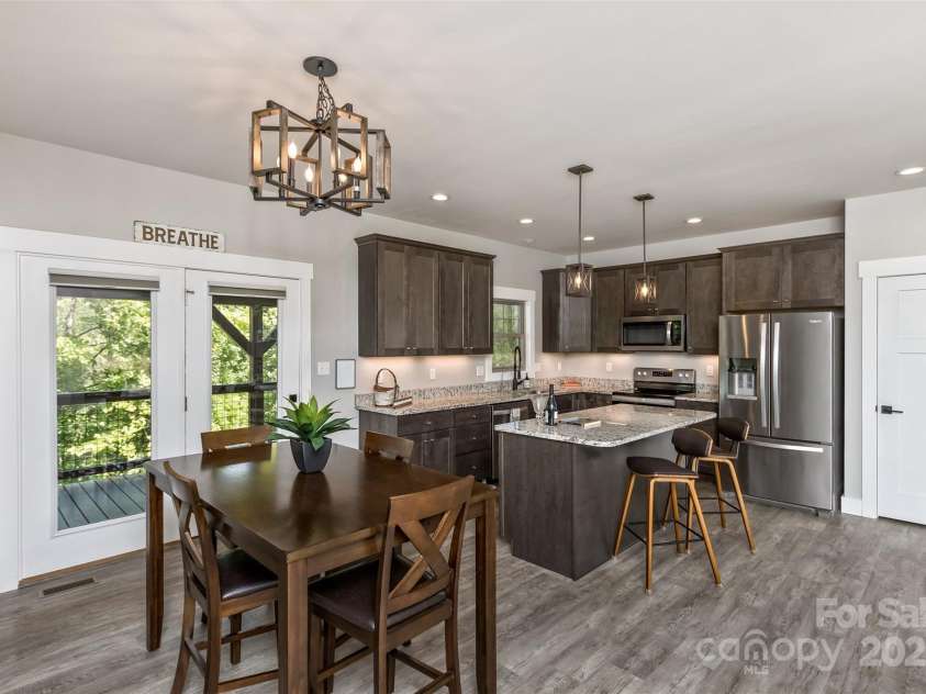 11 South Pine Drive, Weaverville, NC 28787.  MLS# CAR4274565, YatesRealty ID 31700. 