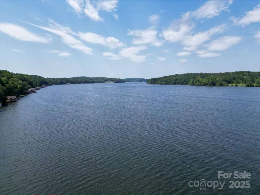 179 Mountainview Lane, Troy, NC 27371.  MLS# CAR4283240, YatesRealty ID 31701. 