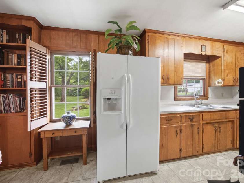 635 Fieldstone Road, Mooresville, NC 28115.  MLS# CAR4389482, YatesRealty ID 31701. 