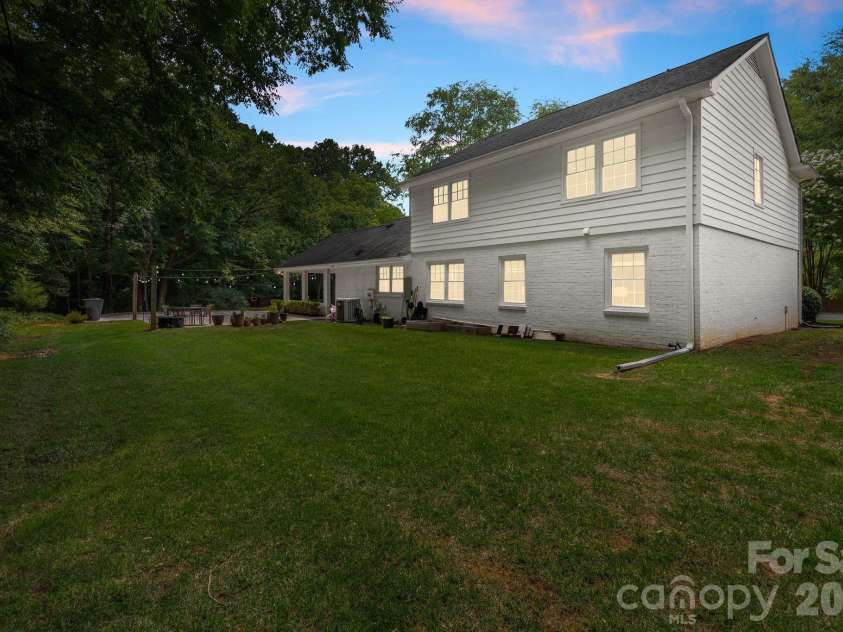 6620 Newhall Road, Charlotte, NC 28270.  MLS# CAR4391690, YatesRealty ID 31702. 