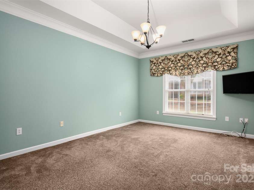 8268 Windsor Ridge Drive, Charlotte, NC 28277.  MLS# CAR4287695, YatesRealty ID 31702. 