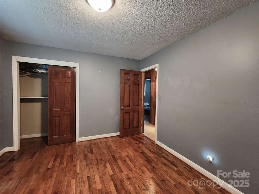 2019 Rhonda Drive, Gastonia, NC 28054.  MLS# CAR4289053, YatesRealty ID 31704. 