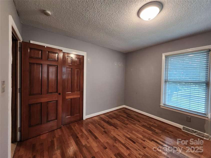 2019 Rhonda Drive, Gastonia, NC 28054.  MLS# CAR4289053, YatesRealty ID 31704. 