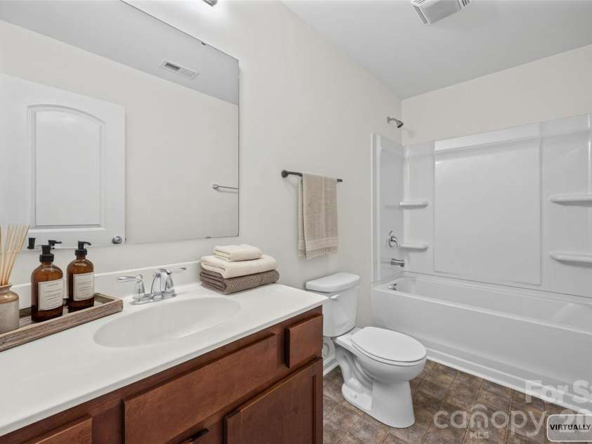 519 Braintree Terrace, Rock Hill, SC 29730.  MLS# CAR4389184, YatesRealty ID 31704. 
