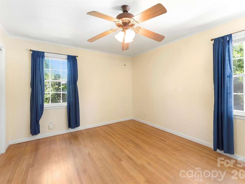 121 Summersby Street, Fort Mill, SC 29715.  MLS# CAR4388715, YatesRealty ID 31706. 