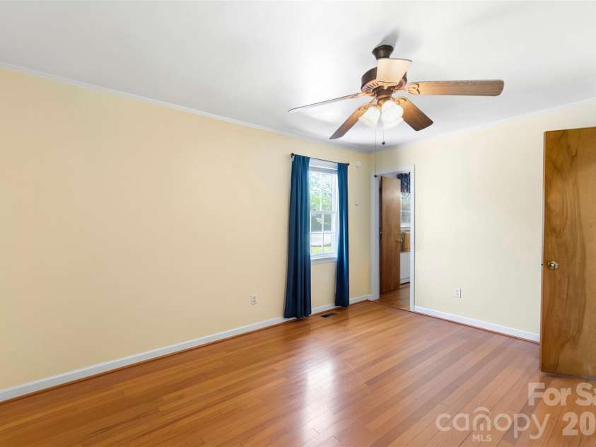 121 Summersby Street, Fort Mill, SC 29715.  MLS# CAR4388715, YatesRealty ID 31706. 