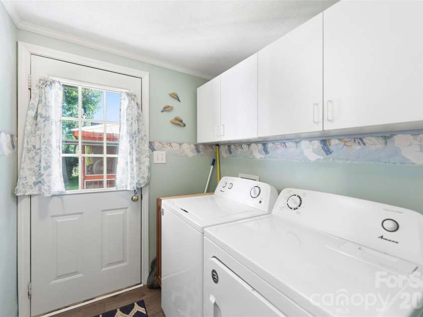 121 Summersby Street, Fort Mill, SC 29715.  MLS# CAR4388715, YatesRealty ID 31706. 