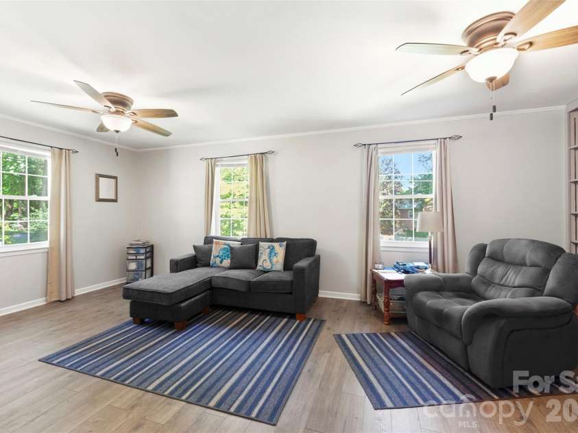 121 Summersby Street, Fort Mill, SC 29715.  MLS# CAR4388715, YatesRealty ID 31706. 