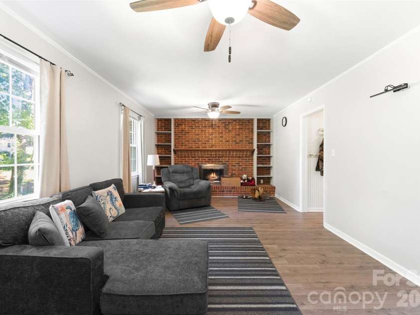 121 Summersby Street, Fort Mill, SC 29715.  MLS# CAR4388715, YatesRealty ID 31706. 