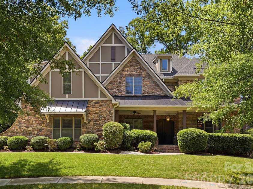 2702 Cecily Court, Waxhaw, NC 28173.  MLS# CAR4411799, YatesRealty ID 31708. 