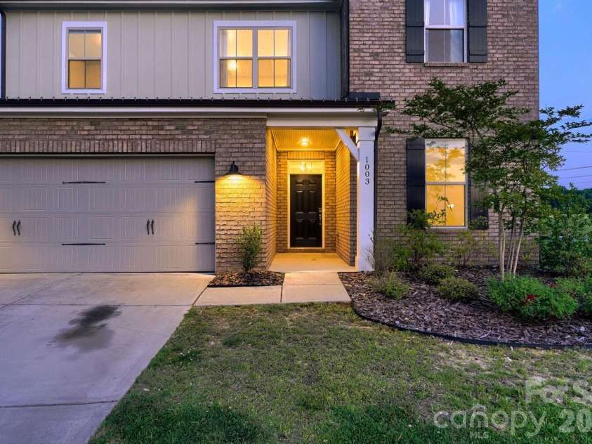 1003 Yearden Lane, Monroe, NC 28110.  MLS# CAR4394155, YatesRealty ID 31709. 
