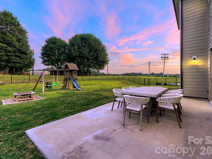 1003 Yearden Lane, Monroe, NC 28110.  MLS# CAR4394155, YatesRealty ID 31709. 