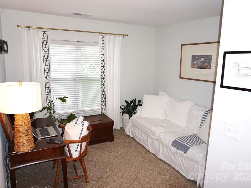 13704 Aldenbrook Drive, Huntersville, NC 28078.  MLS# CAR4291359, YatesRealty ID 31709. 