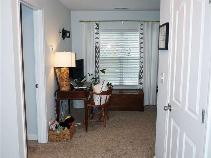 13704 Aldenbrook Drive, Huntersville, NC 28078.  MLS# CAR4291359, YatesRealty ID 31709. 