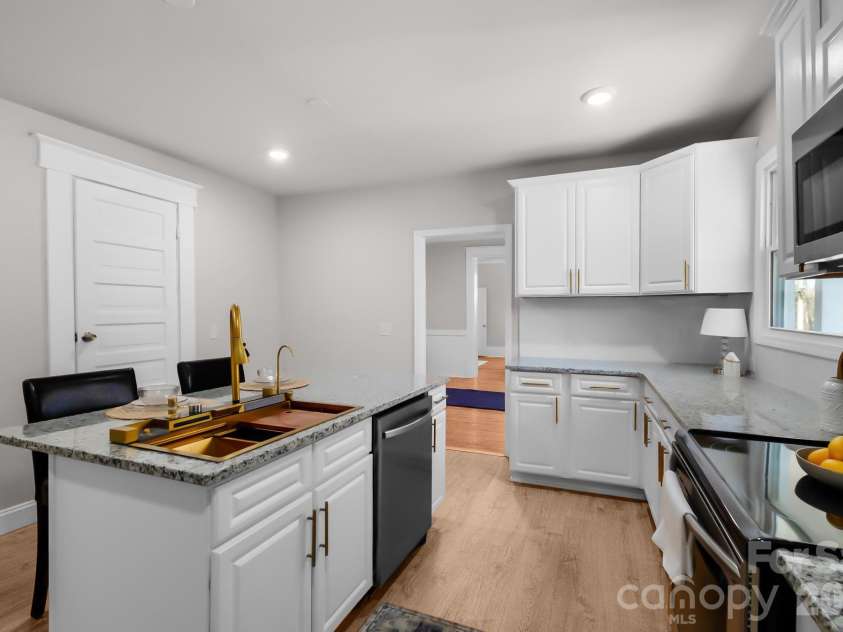 116 Rose Terrace, Wadesboro, NC 28170.  MLS# CAR4340709, YatesRealty ID 3171. High-end finishes