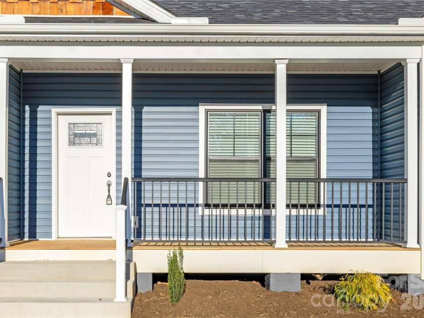 204 Southern Charm Road, Arden, NC 28704.  MLS# CAR4329406, YatesRealty ID 3171. 