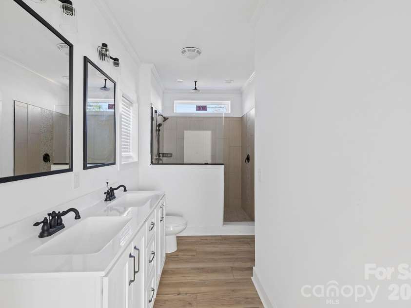 204 Southern Charm Road, Arden, NC 28704.  MLS# CAR4329406, YatesRealty ID 3171. 