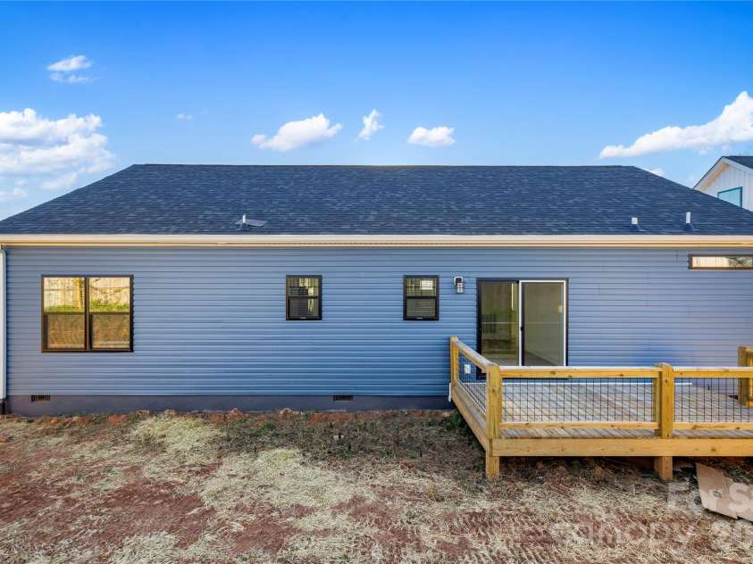 204 Southern Charm Road, Arden, NC 28704.  MLS# CAR4329406, YatesRealty ID 3171. 