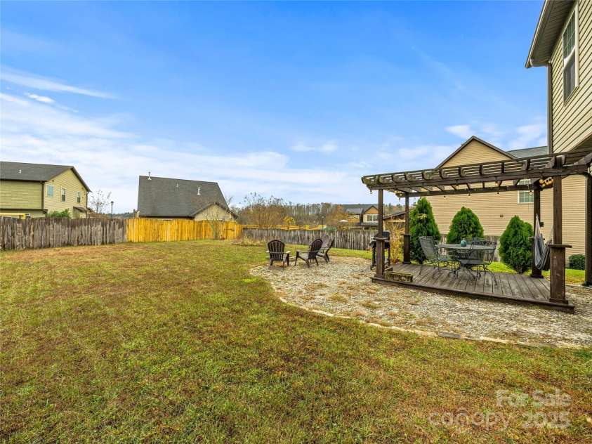 32 Mallard Run Drive, Arden, NC 28704.  MLS# CAR4200863, YatesRealty ID 3171. Spacious, Flat Backyard