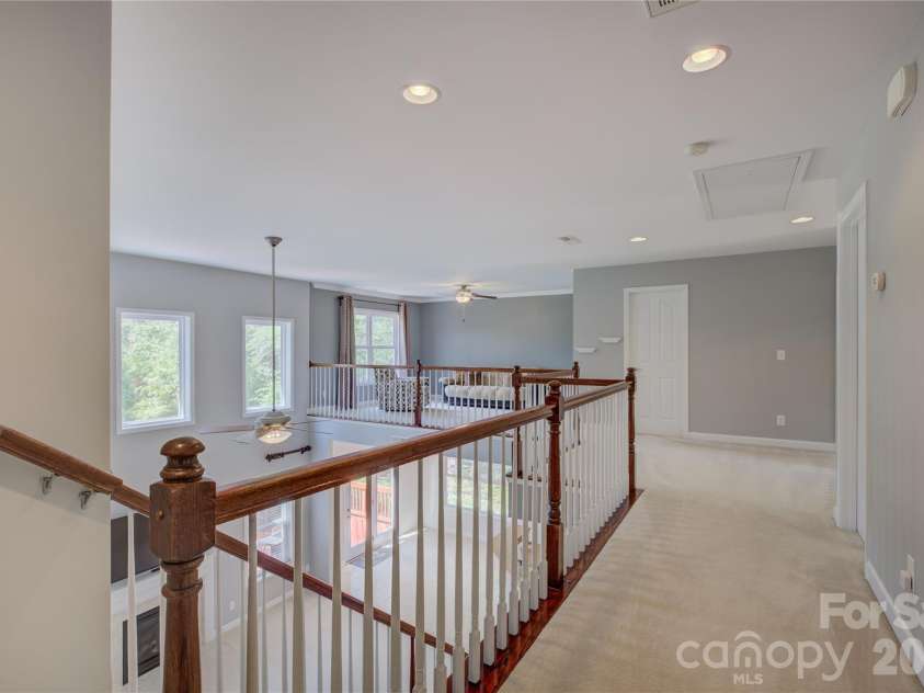 9609 Spurwig Court, Charlotte, NC 28278.  MLS# CAR4392336, YatesRealty ID 31710. 