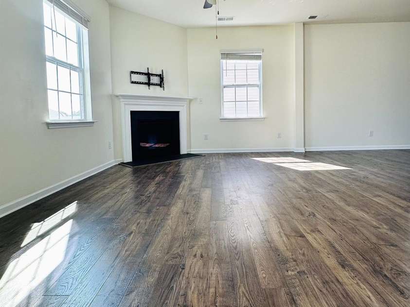 157 Kingsway Drive, Mooresville, NC 28115.  MLS# CAR4392473, YatesRealty ID 31711. 