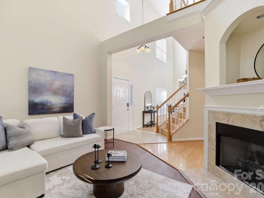 16936 Commons Creek Drive, Charlotte, NC 28277.  MLS# CAR4393429, YatesRealty ID 31712. 