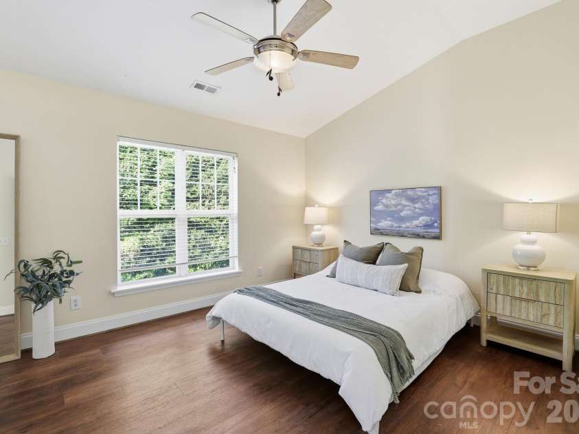 16936 Commons Creek Drive, Charlotte, NC 28277.  MLS# CAR4393429, YatesRealty ID 31712. 