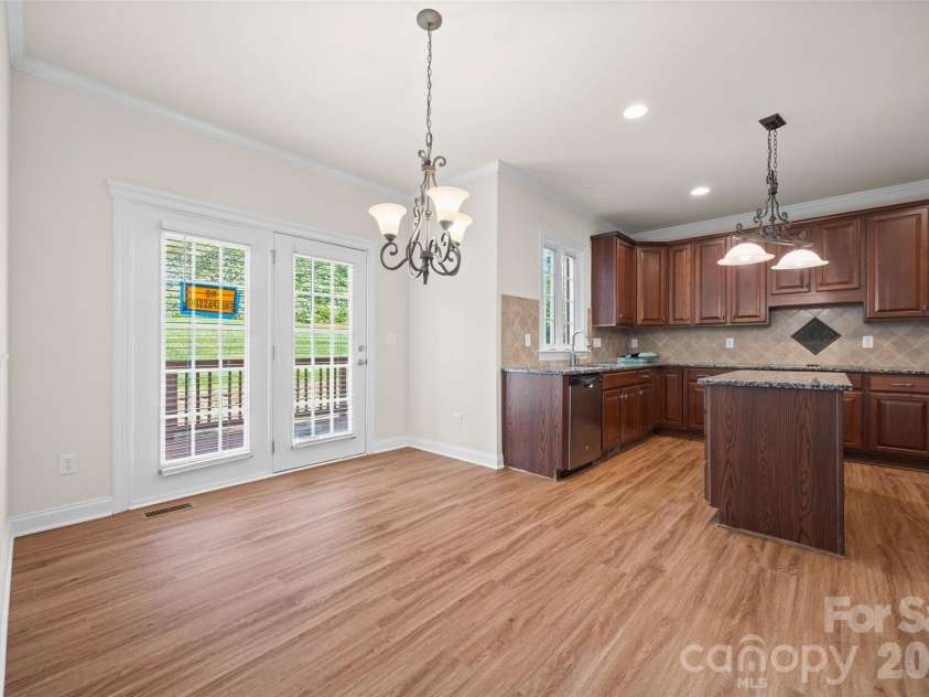 8408 Denholme Drive, Waxhaw, NC 28173.  MLS# CAR4394733, YatesRealty ID 31713. 