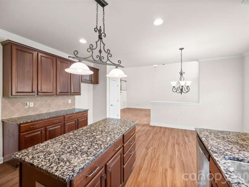 8408 Denholme Drive, Waxhaw, NC 28173.  MLS# CAR4394733, YatesRealty ID 31713. 