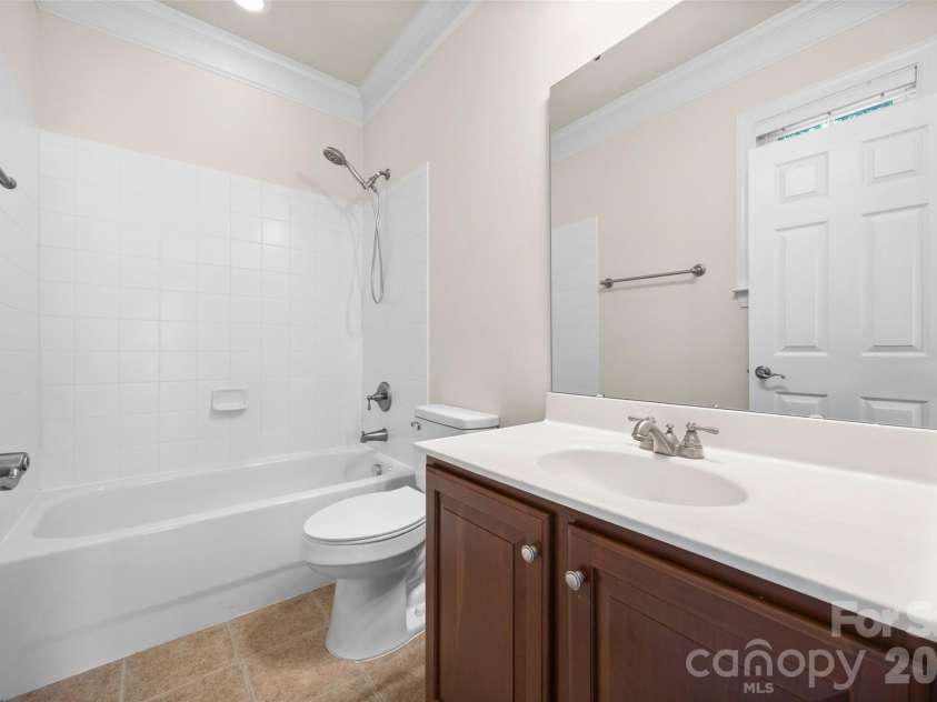 8408 Denholme Drive, Waxhaw, NC 28173.  MLS# CAR4394733, YatesRealty ID 31713. 