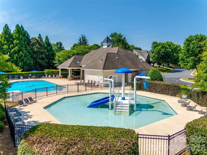 8408 Denholme Drive, Waxhaw, NC 28173.  MLS# CAR4394733, YatesRealty ID 31713. 
