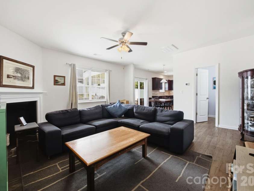 145 Cromwell Drive, Mooresville, NC 28115.  MLS# CAR4393677, YatesRealty ID 31715. 
