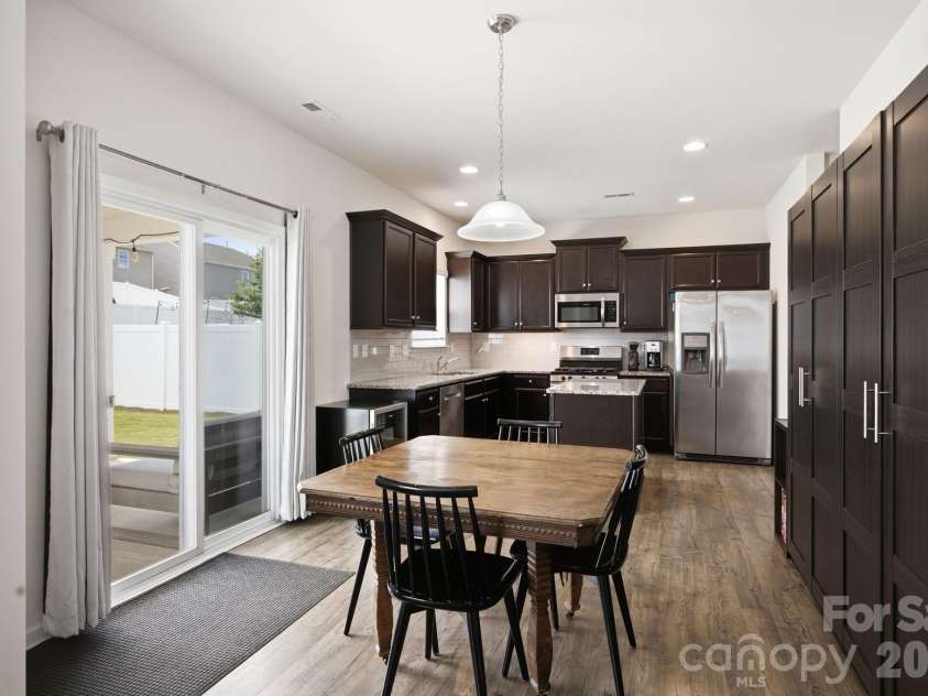 145 Cromwell Drive, Mooresville, NC 28115.  MLS# CAR4393677, YatesRealty ID 31715. 