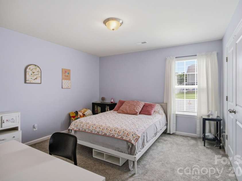 145 Cromwell Drive, Mooresville, NC 28115.  MLS# CAR4393677, YatesRealty ID 31715. 