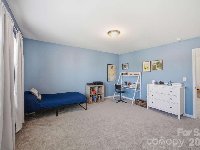 145 Cromwell Drive, Mooresville, NC 28115.  MLS# CAR4393677, YatesRealty ID 31715. 