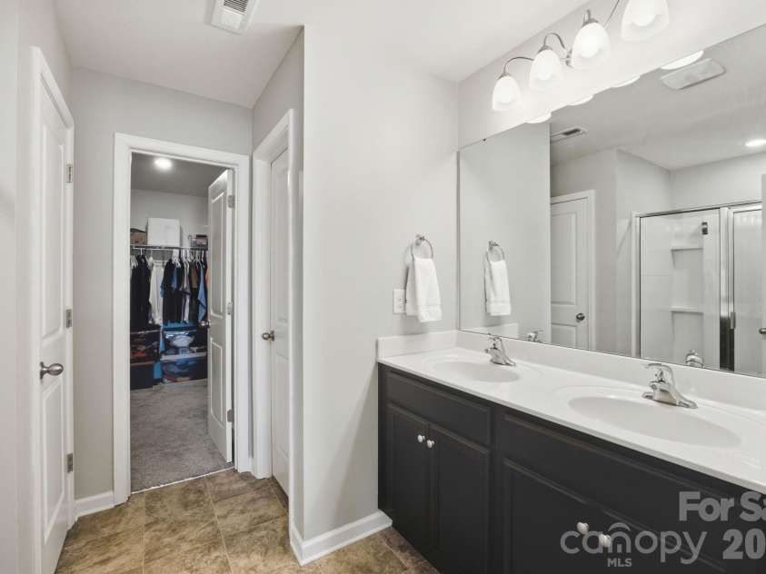 145 Cromwell Drive, Mooresville, NC 28115.  MLS# CAR4393677, YatesRealty ID 31715. 