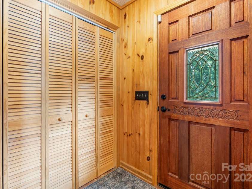 4415 Laurel Ridge Drive, Lenoir, NC 28645.  MLS# CAR4290774, YatesRealty ID 31717. 