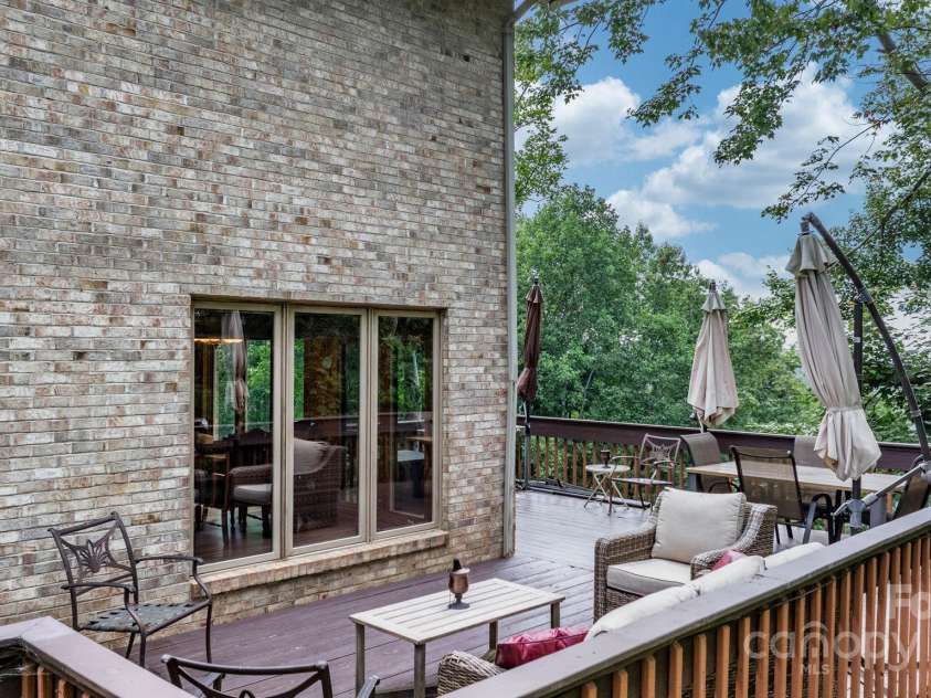 4415 Laurel Ridge Drive, Lenoir, NC 28645.  MLS# CAR4290774, YatesRealty ID 31717. 