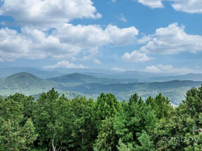 4415 Laurel Ridge Drive, Lenoir, NC 28645.  MLS# CAR4290774, YatesRealty ID 31717. 