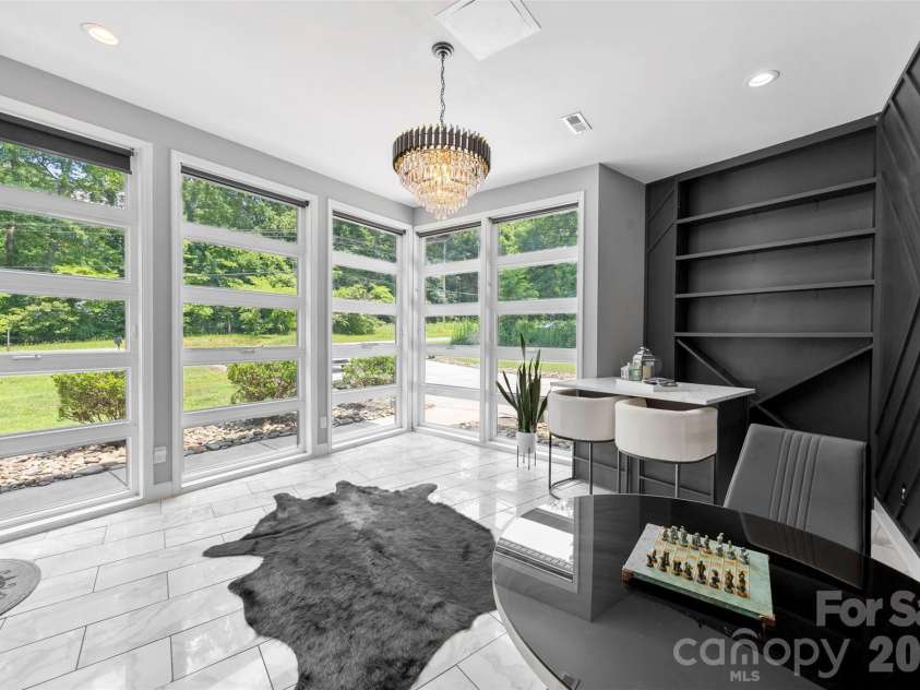 7117 Sugar Creek Road, Charlotte, NC 28269.  MLS# CAR4394775, YatesRealty ID 31717. 