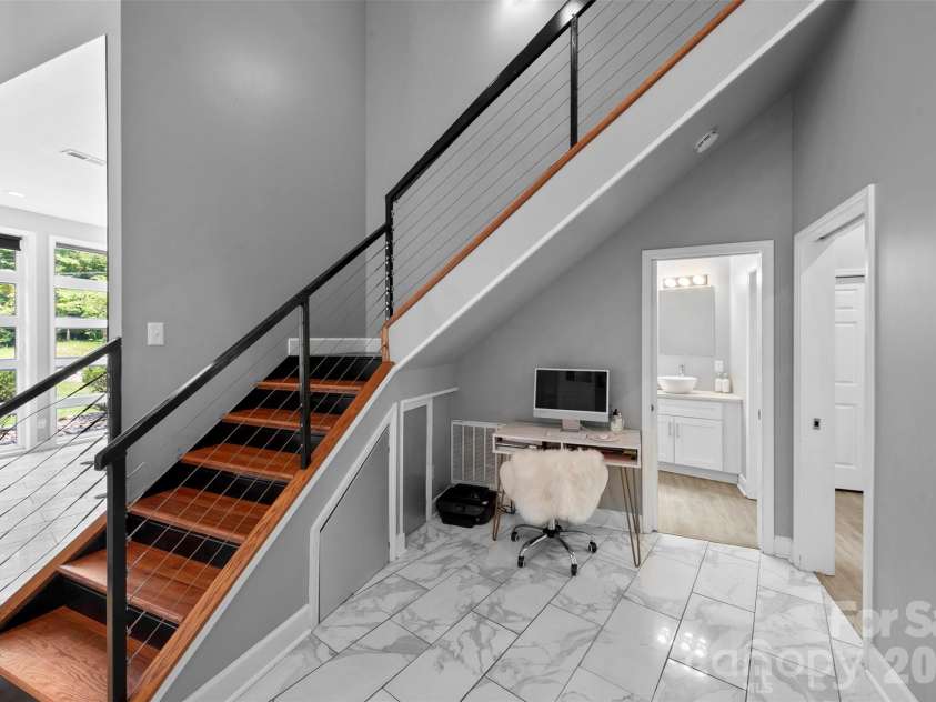 7117 Sugar Creek Road, Charlotte, NC 28269.  MLS# CAR4394775, YatesRealty ID 31717. 
