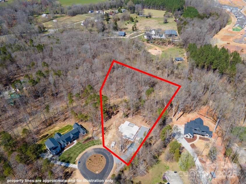 14030 Autumn Mist Lane, Huntersville, NC 28078.  MLS# CAR4282891, YatesRealty ID 31719. 
