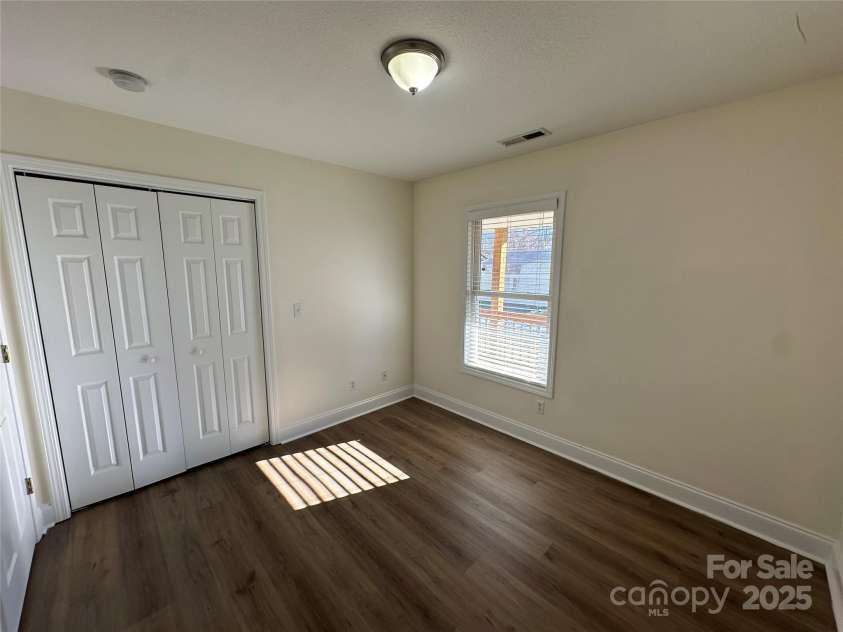 7 Spruce Shade Court, Asheville, NC 28803.  MLS# CAR4211825, YatesRealty ID 3172. 