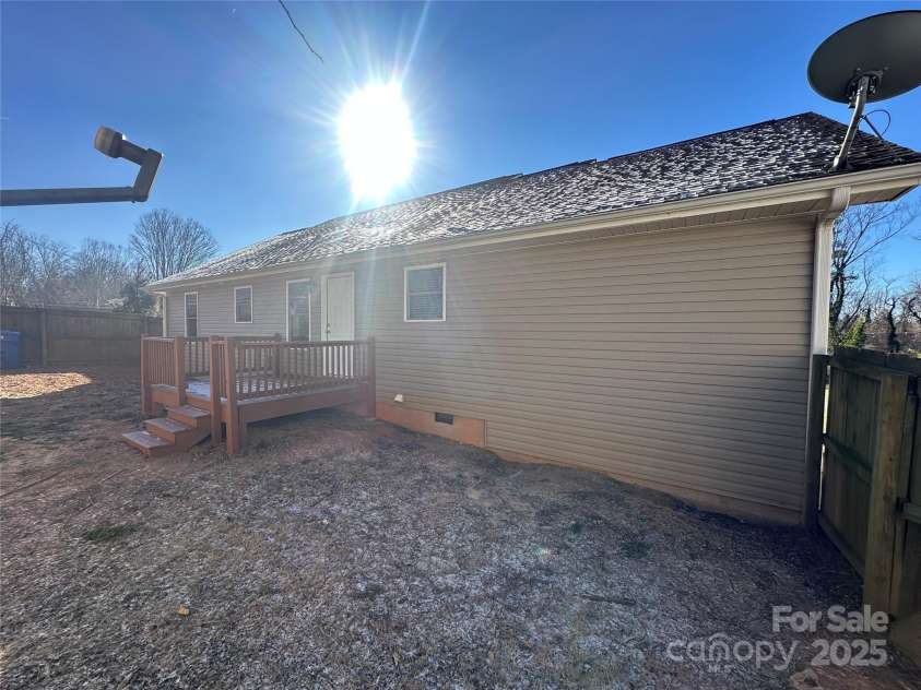 7 Spruce Shade Court, Asheville, NC 28803.  MLS# CAR4211825, YatesRealty ID 3172. 